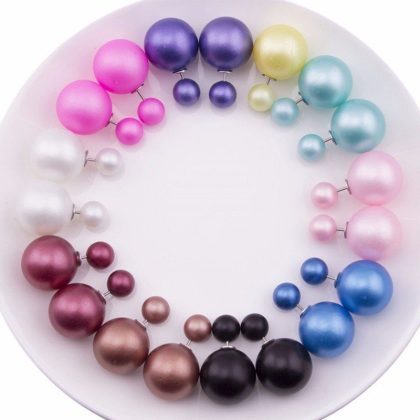 Įvairių spalvų perlų formos imitacijos auskarai